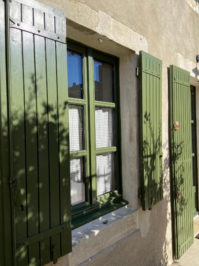 Le Jardinet De Rosa Maison De Village Eygalières Eksteriør billede