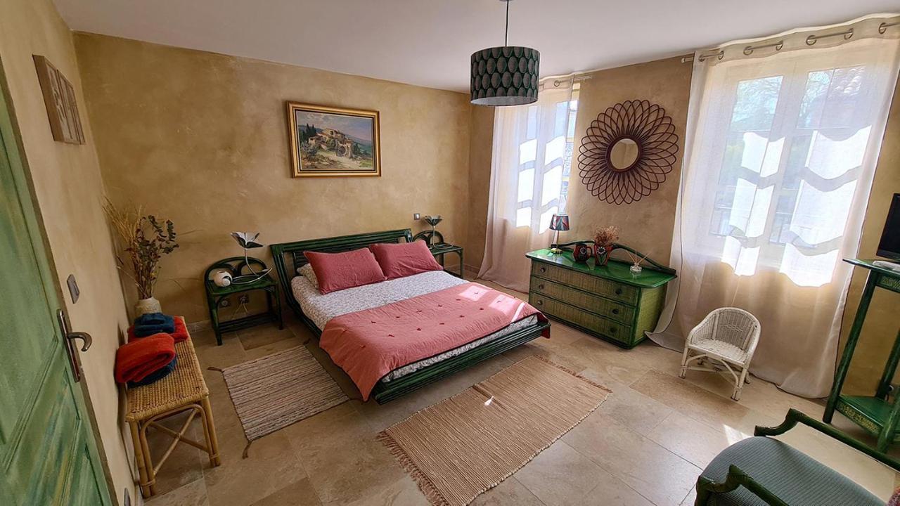 Le Jardinet De Rosa Maison De Village Eygalières Eksteriør billede